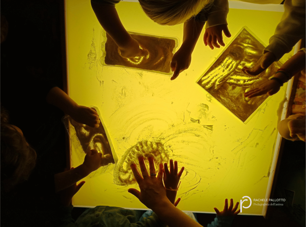 Giocare è crescere: il valore del gioco libero nella vita dei bambini